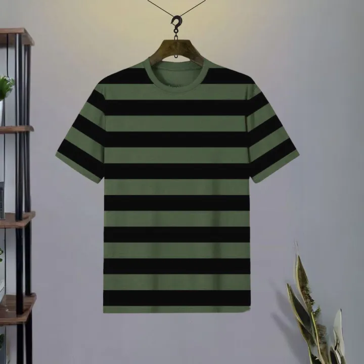 Men’s Short Sleeve T-Shirt – Allover Lines Screen Printed | Modern Graphic Tee